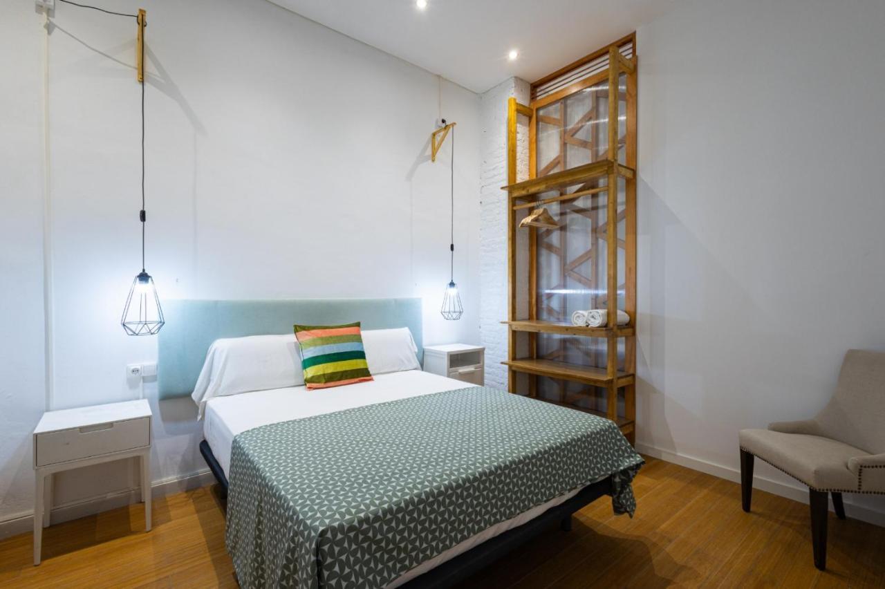 Florit Flats - The Vella Apartment 瓦伦西亚 外观 照片